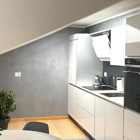 Apartment 03miglia Viale Italia *